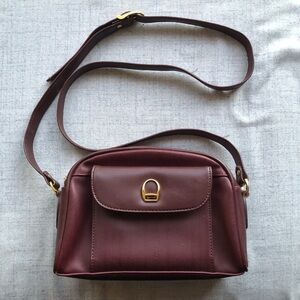 Vintage - Etienne Aigner Leather Crossbody Bag with buckle strap